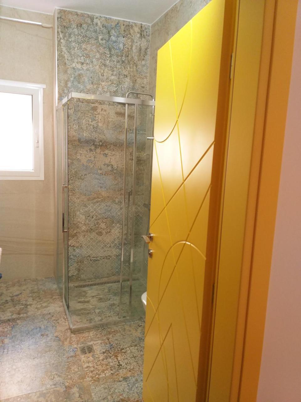 Sea Dream Apartment Vlorë エクステリア 写真